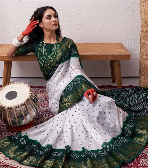 Best Authentic and Exquisite Bandhani Saree | Bandhani Villa ...