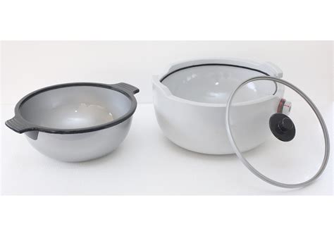 Rezultat imagine pentru Solar Cookware