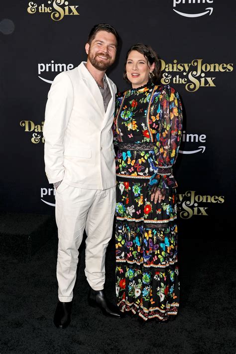 The 23 Best Photos of the 'Daisy Jones & the Six' Premiere