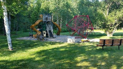 BARE OAKS FAMILY NATURIST PARK (East Gwillimbury) - Campground Reviews ...