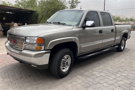 No Reserve: Single-Family-Owned 2002 GMC Sierra 1500HD Crew Cab SLT 4x4 for sale on BaT Auctions ...