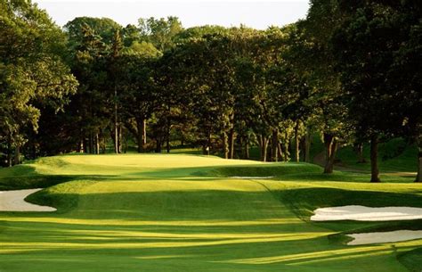 The Minikahda Club - Minneapolis, MNStephen Tucker - Equipment Management