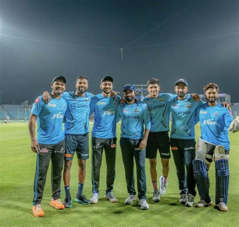 Pin by KAMYA on Shubman Gill ️ | Soccer, Soccer field, Cricket