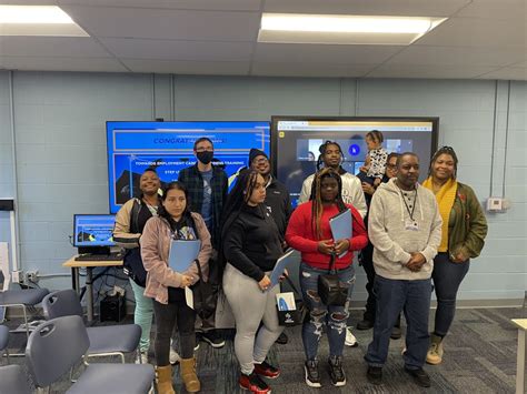 TE Stories - Towards Employment