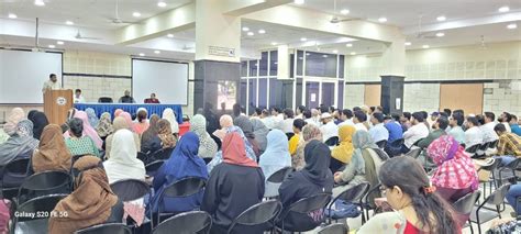 Maulana Azad College of arts science and commerce | Education & Courses