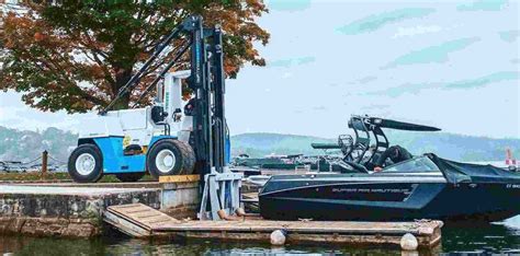 Boat Dealers Brookfield CT | New & Used Boats Dealership - Candlewood ...