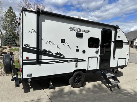 2021 FOREST RIVER CHEROKEE BLACK LABEL Wolf Pup 16BHS - Good Sam RV Rentals