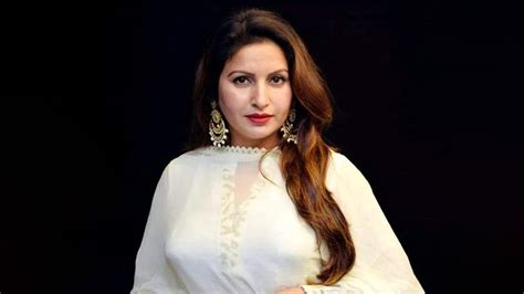 Who Was Sonali Phogat । सोनाली फोगाट Bigg Boss 14। Sonali Phogat Death ...