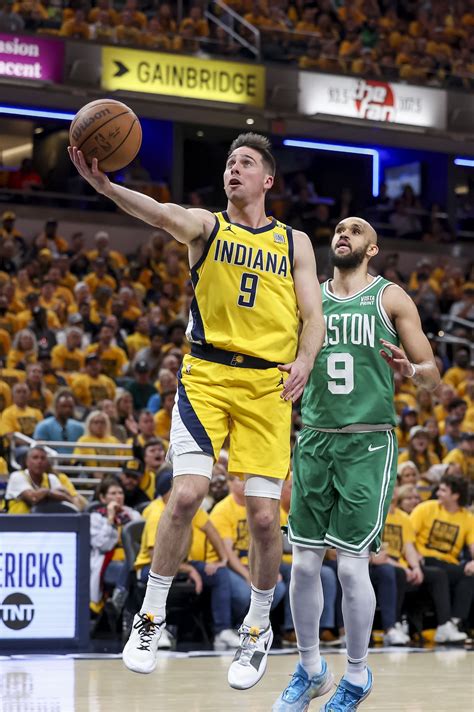 Pacers Sign T.J. McConnell To Four-Year Extension | Hoops Rumors