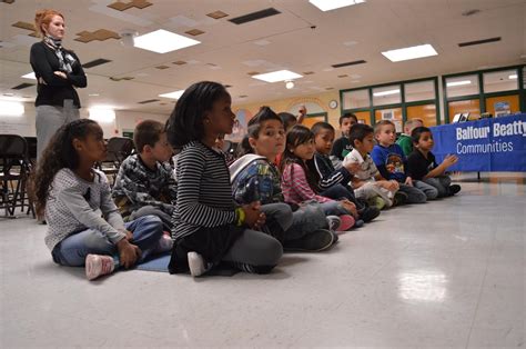 Logan Elementary solar energy demonstration | Article | The United ...
