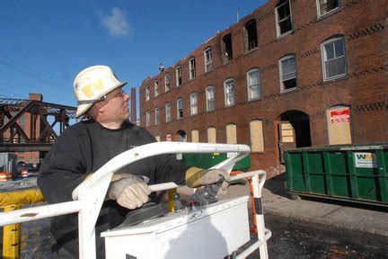 Tenants from Holyoke building destroyed by fire eager to get back into ...