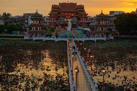 10 Best Things To Do In Kaohsiung, Taiwan [with Suggested Tours] - where to go in kaohsiung taiwan