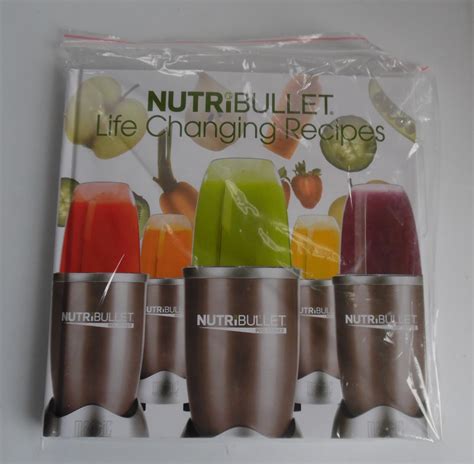 Magic Bullet Nutri Bullet Pro 900 Series 15 Piece with Bonus Cookbook ...