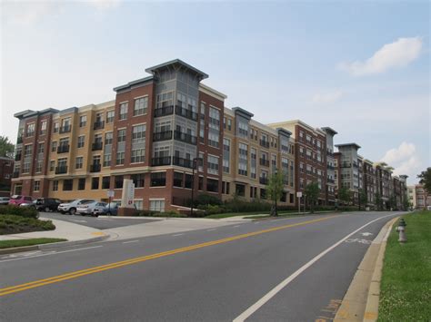 Daniel Walter Rowlands: PG Plaza, A Mall from the Space Age