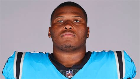 Derrick Brown’s interception: ‘He thought it was a burger’ - al.com