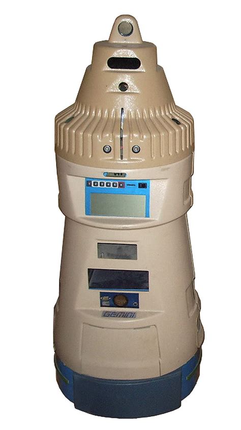 Robot Com 的图像结果