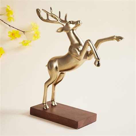 Buy Splendid Aluminium Reindeer Figurine from Home Centre at just INR ...