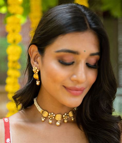 Ahana 22K Gold Choker Necklace Set - R Narayan Jewellers | R Narayan ...