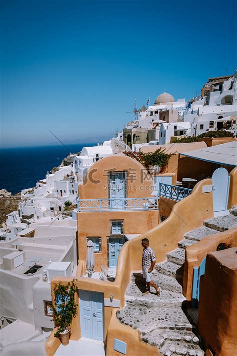 【携程攻略】圣托里尼圣托里尼岛景点,希腊地中海的度假岛屿，环境优美，建筑风格鲜明，蓝白色为主调，沿海…