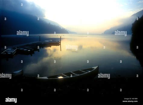 Early morning at Lake Crescent Washington State USA Stock Photo - Alamy