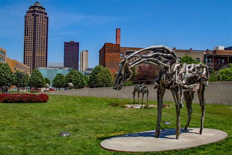 Pappajohn Sculpture Park | TravelBox - Global Trip Activity Planner