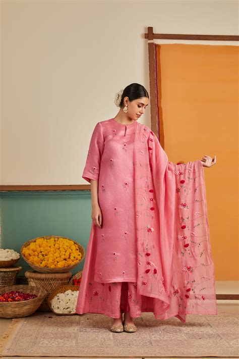 Gulista Dupatta