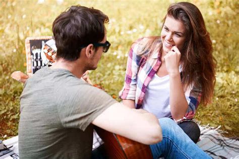 6 quiet signs she’s in love with you that most men miss
