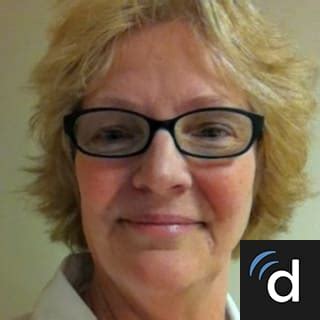 Dr. Connie Nickelson, MD | Morristown, TN | Internist | US News Doctors