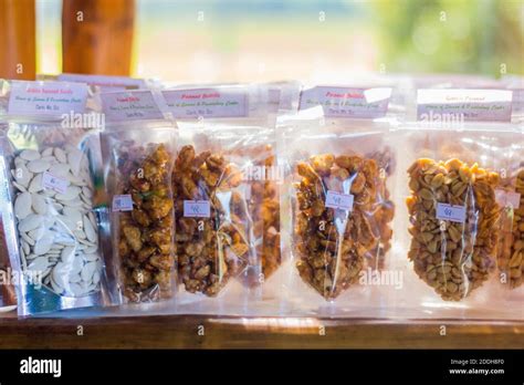 Local Products 的图像结果