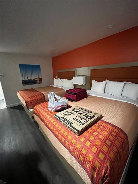 PRESIDIO PARKWAY INN & SUITES (San Francisco) - Motel Reviews, Photos ...