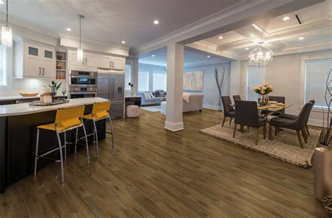 Choosing Flooring Color