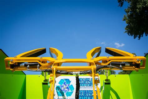 Contact — The Can Man