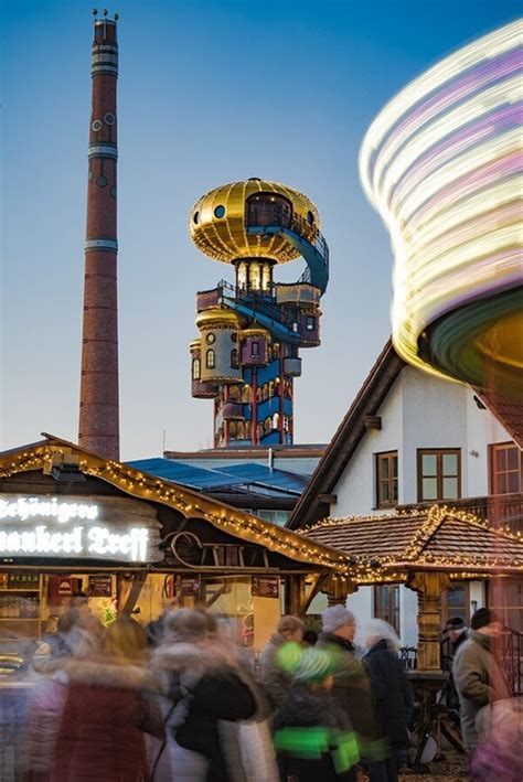 Glühwein und Public Viewing bei Kuchlbauers Turmweihnacht | charivari