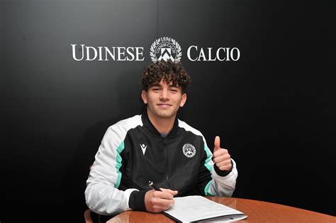 Chi è Pafundi, il 16enne convocato in Nazionale da Mancini | Alfredo ...