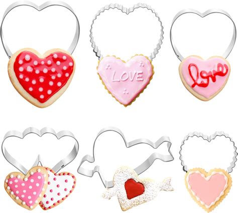 Amazon.com: 5 Pieces Heart Shape Cookie Cutter Set Valentine Cookie ...
