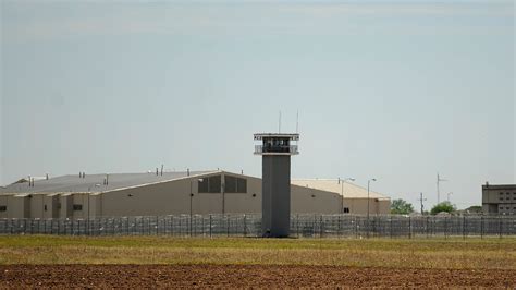 COVID-19 confirmed cases at Robertson Unit jump after mass testing