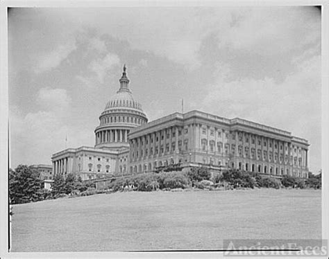 U.S. Capitol 的图像结果