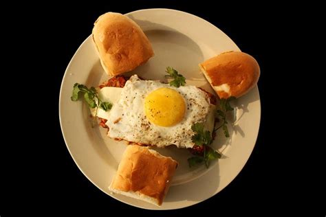 Eggers Madhouse Gives An Egg-Static Twist To Your Daily Meal | LBB