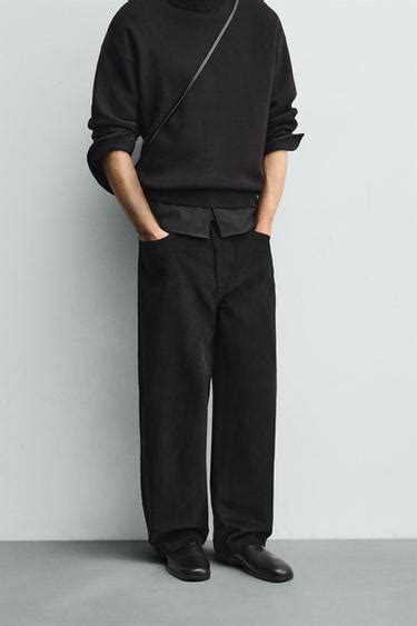 Men's Corduroy Trousers | ZARA India