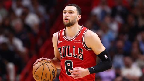 Zach LaVine rumors tracker: Latest free agency news, projections to ...