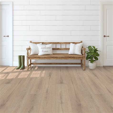 Luxury Vinyl Plank and Luxury Vinyl Tile Texture Variations | Shaw Floors