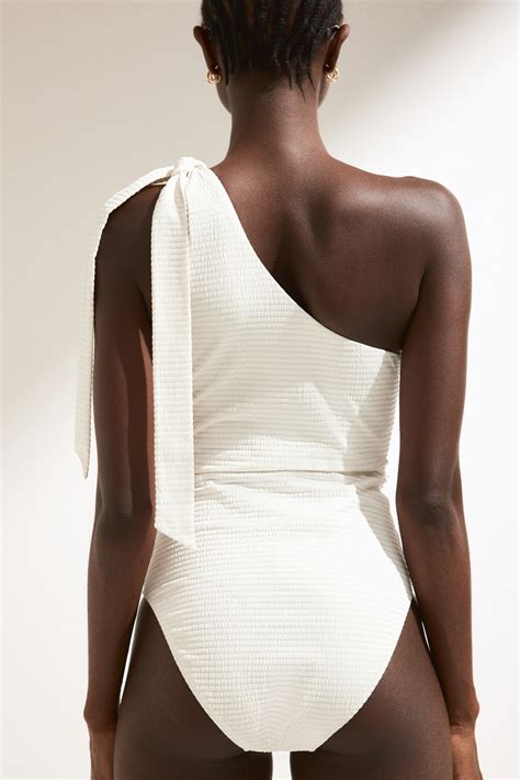 Padded-cup one-shoulder swimsuit - White - Ladies | H&M GB