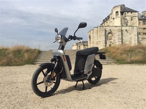 Askoll eS2 Evolution - Electric Scooter 2025 - 🇮🇳 India