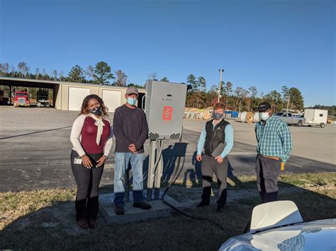 Roanoke Electric Cooperative to Pilot Cutting Edge Vehicle-to-Grid ...