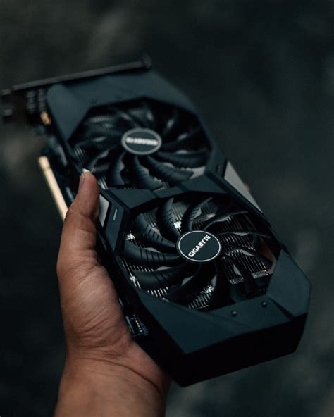 Used Graphics Cards vs New Graphics Cards: Which One is the Best Option ...