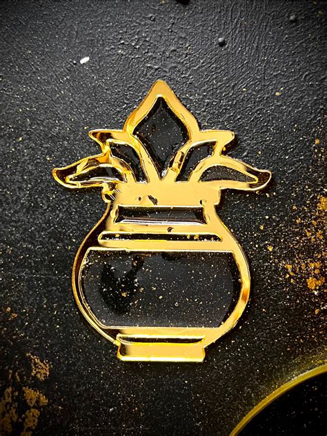 Buy Acrylic Cutouts for Crafting & DIY Online | SD Fine Arts