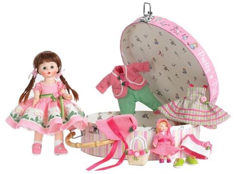 Pretty in Pink Trunk Set : Amazon.in: Toys & Games