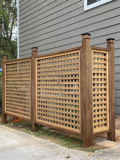 How to Install Privacy Fence Screening 的图像结果