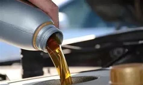 中国内燃机油黏度分类标准解读 - 动态 - 润滑油信息网