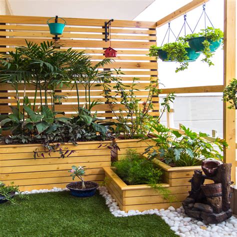 Balcony makeover - english, studio earthbox | homify
